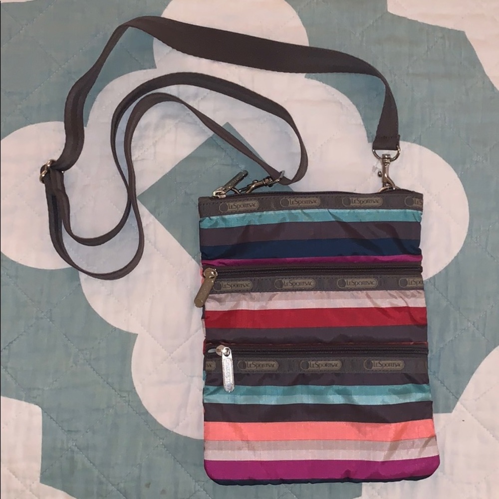 BRAND NEW lesportsac 3-zipper crossbody